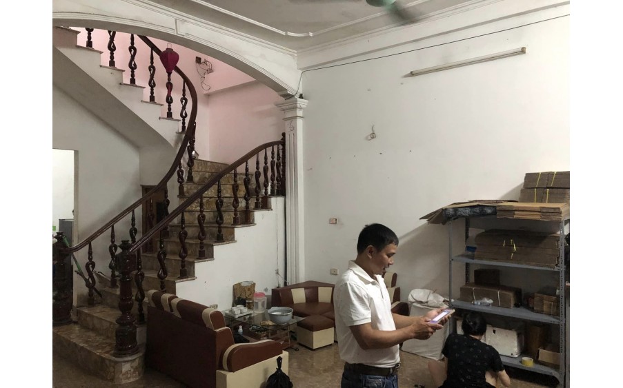 CHO THUÊ NHÀ NGUYÊN CĂN NGÕ BA GÁC NGUYỄN TRÃI, 3 TẦNG, 55M, MT 5M, GIÁ 13 TRIỆU (CTL)